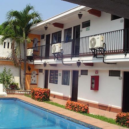 Hotel & Suites Coral Пуерто-Вальярта Екстер'єр фото